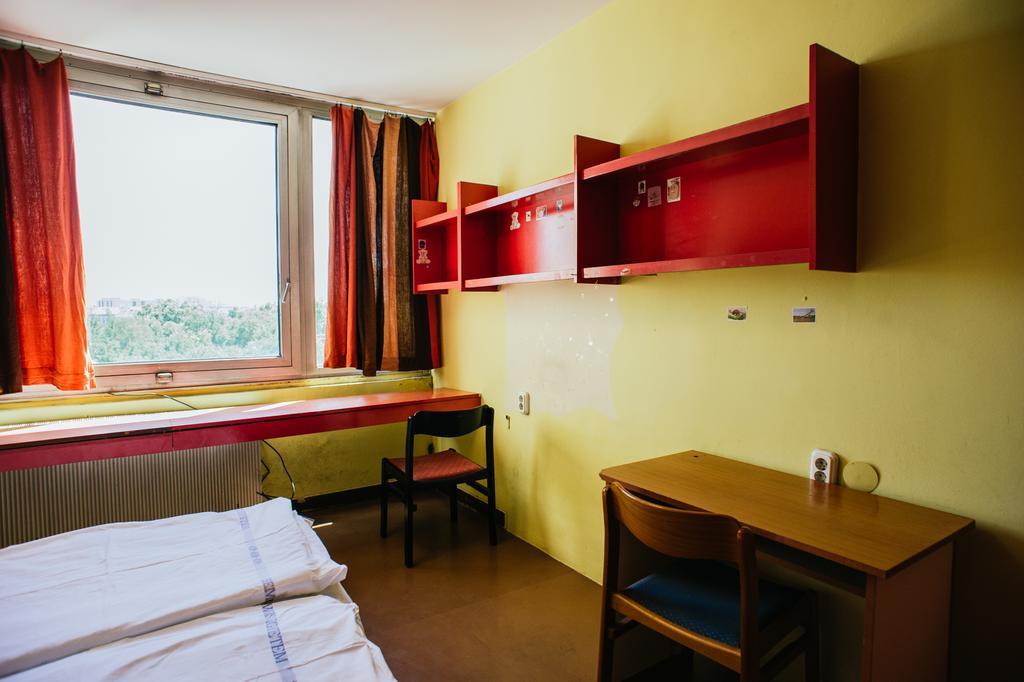 City Hostel Pest 35. Budapest Ngoại thất bức ảnh